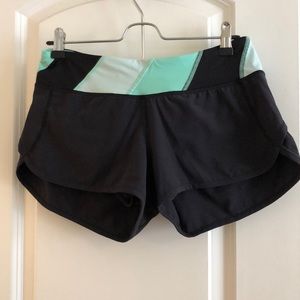 Lululemon speed short 2.5” size 4